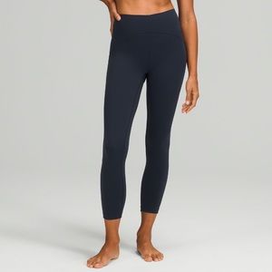 Lululemon Instill Highrise Legging 25” size 12 in Navy Blue